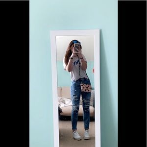 Meet your Posher, Ariel